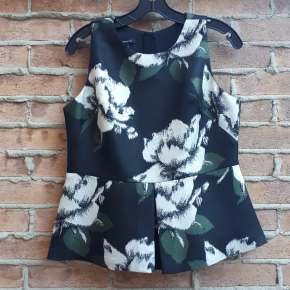 RW&CO Sleeveless Peplum Top - Picture 7 of 11